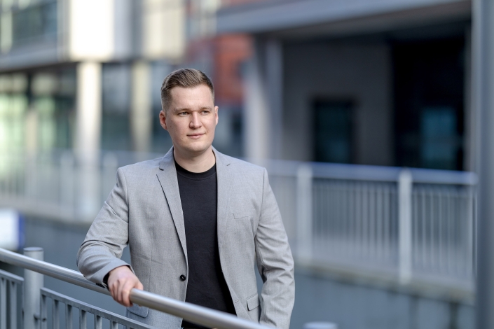 Tageslicht Businessportrait Tageslicht Businessportrait fotografiert in Erfurt, Canon EOS R6 mk II & RF 85mm f1.2